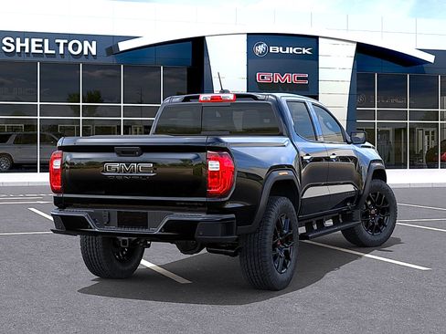 New 2026 GMC Canyon Denali w/ LPO, Denali Black Edition AWD/4WD image 4