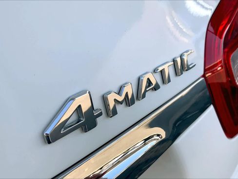 Certified 2020 Mercedes-Benz GLA 250 4MATIC image 9