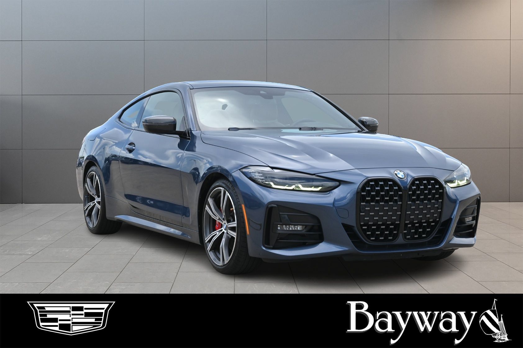 Used 2022 BMW 430i Coupe w/ M Sport Package RWD image 4