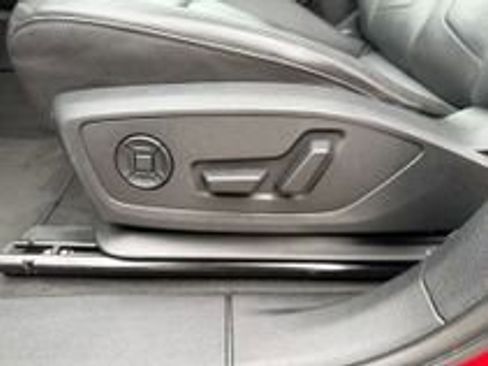 Used 2024 Audi Q3 2.0T Premium image 15