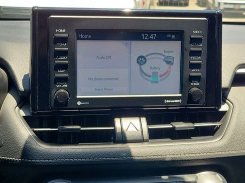 Used 2020 Toyota RAV4 LE w/ All Weather Liner Package AWD/4WD image 10