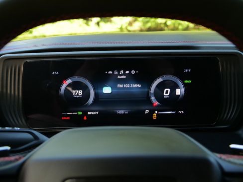 Used 2025 Dodge Charger Daytona R/T w/ Quick Order Package 25M R/T image 10