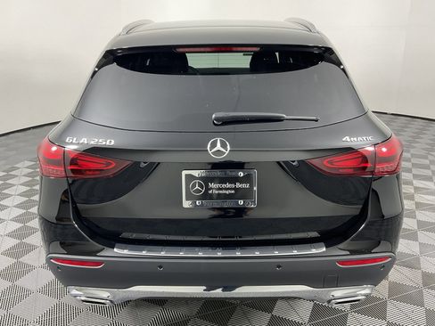 New 2025 Mercedes-Benz GLA 250 250 4MATIC image 12