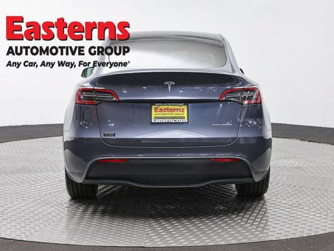 Used 2023 Tesla Model Y AWD image 6