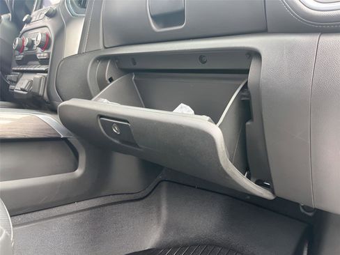 Used 2021 Chevrolet Silverado 1500 LTZ w/ LTZ Premium Package AWD/4WD image 37