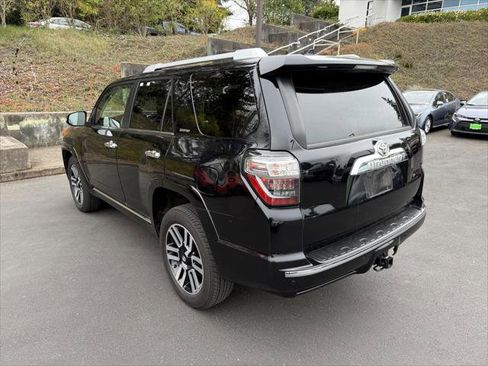 Certified 2023 Toyota 4Runner Limited image 3