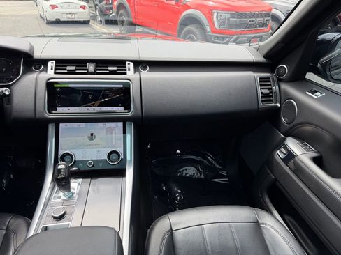 Used 2018 Land Rover Range Rover Sport SE AWD/4WD image 25