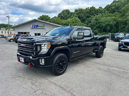 Used 2021 GMC Sierra 3500 AT4 w/ AT4 Premium Plus Package AWD/4WD image 2