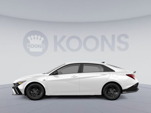 Used 2025 Hyundai Elantra N Line image 2