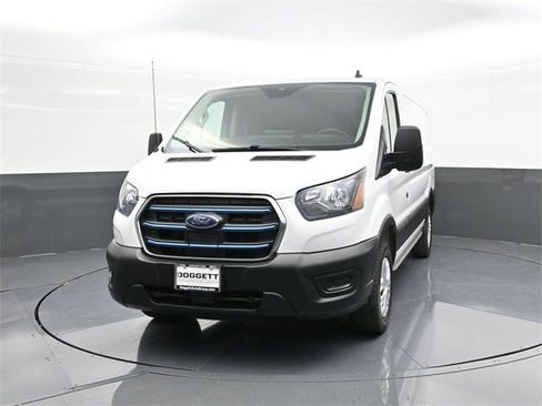 Used 2022 Ford E-Transit Low Roof image 10