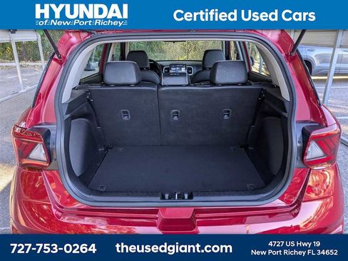 Certified 2024 Hyundai Venue Limited image 12
