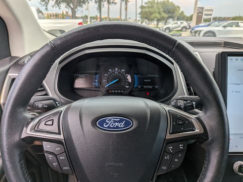 Used 2024 Ford Edge Titanium AWD/4WD image 27