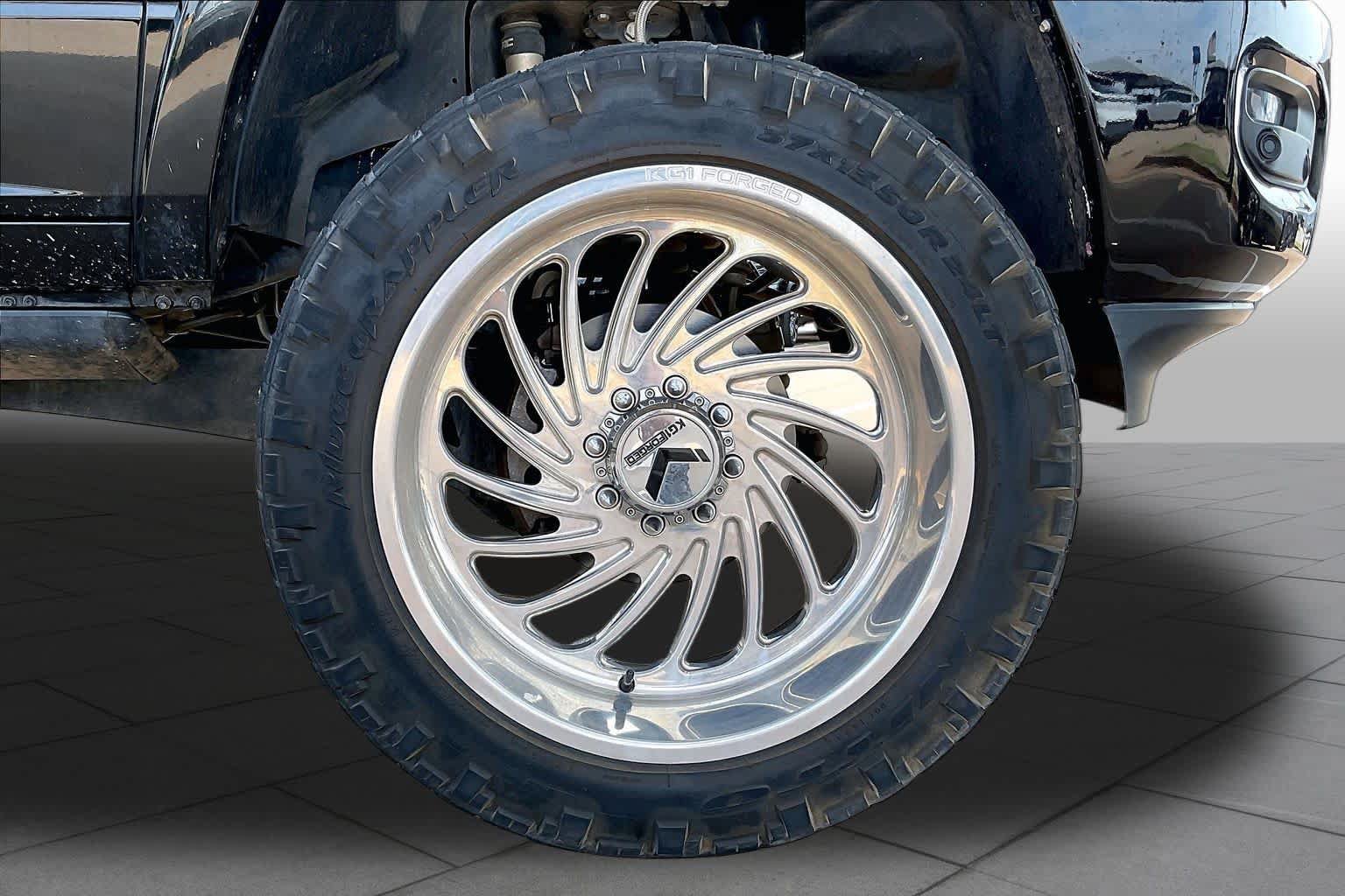 Used 2023 RAM 2500 Limited AWD/4WD image 12