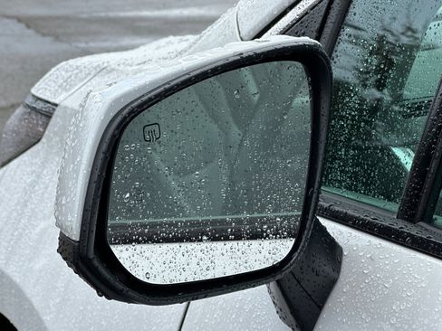 Used 2023 Toyota Sienna XLE image 56