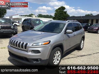 Used 2017 Jeep Cherokee Latitude w/ Trailer Tow Group