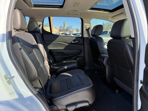 Used 2020 GMC Acadia Denali w/ LPO, Floor Liner Package image 15