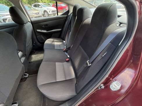 Used 2025 Nissan Sentra SV FWD image 35