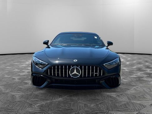 Used 2022 Mercedes-Benz SL 63 AMG 4MATIC w/ Driver Assistance Package image 4