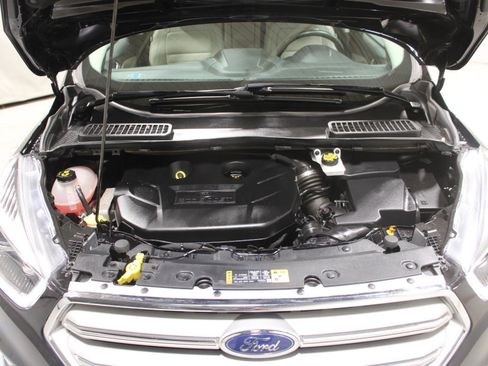 Used 2019 Ford Escape Titanium image 29