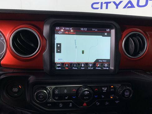Used 2020 Jeep Wrangler Rubicon AWD/4WD image 25
