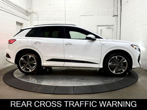 Used 2023 Audi Q4 e-tron Premium Plus w/ Premium Plus AWD/4WD image 9
