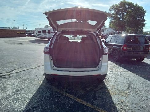Used 2017 Chevrolet Traverse Premier AWD/4WD image 9