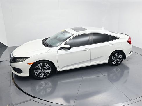 Used 2017 Honda Civic EX-L image 42