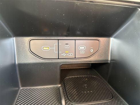 New 2025 Kia Sorento S image 36