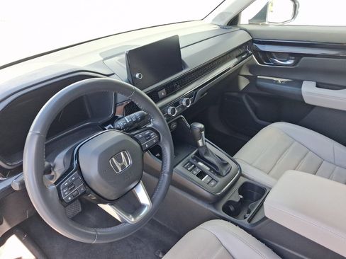 Used 2025 Honda CR-V EX-L image 4