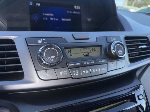 Used 2014 Honda Odyssey EX-L image 23