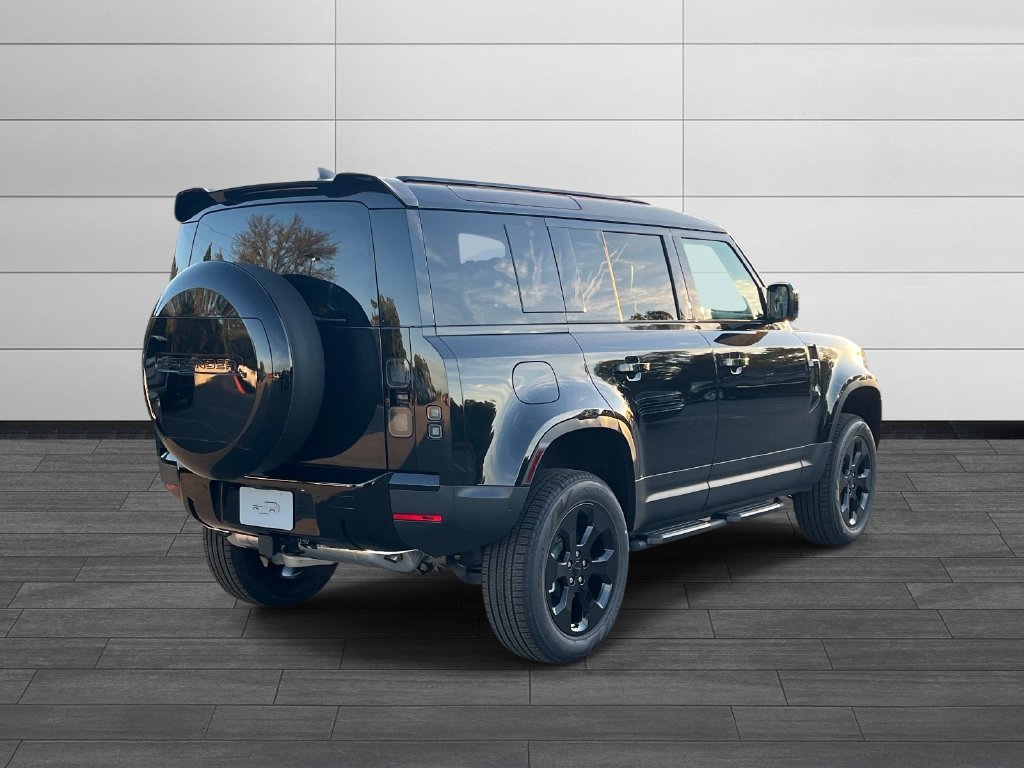 New 2026 Land Rover Defender 110 S AWD/4WD image 5