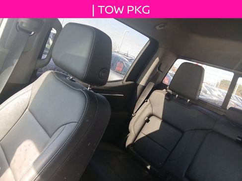 Used 2023 GMC Sierra 1500 SLT image 16