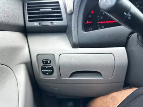 Used 2007 Toyota Camry LE FWD image 35