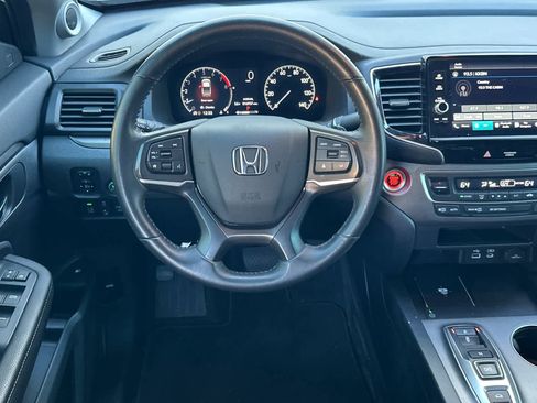 Used 2024 Honda Ridgeline Sport image 15