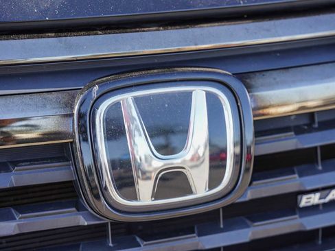 Used 2017 Honda Ridgeline Black Edition image 10