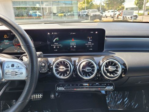 Used 2020 Mercedes-Benz CLA 250 image 30