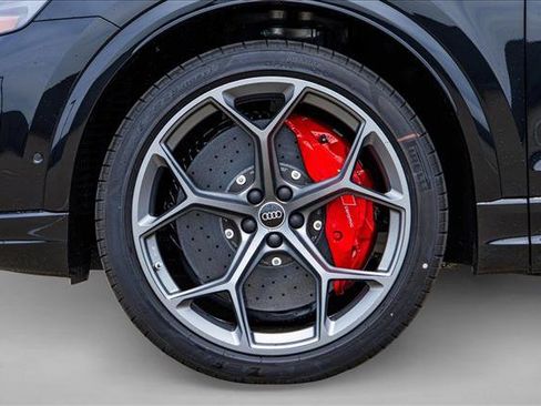 New 2026 Audi RS Q8 performance AWD/4WD image 9