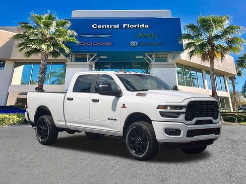 New 2026 RAM 2500 Big Horn AWD/4WD image 2