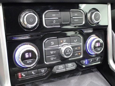 Used 2021 GMC Yukon Denali w/ Denali Premium Package image 69