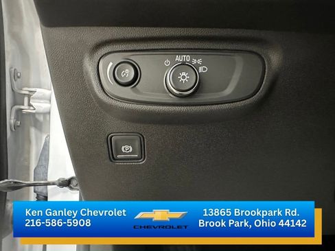 Certified 2022 GMC Terrain SLE w/ LPO, Floor Liner Package FWD image 11