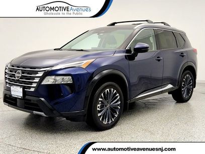 Used 2025 Nissan Rogue Platinum w/ Platinum Premium Package