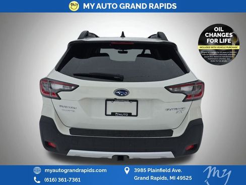 Used 2024 Subaru Outback Limited XT image 6