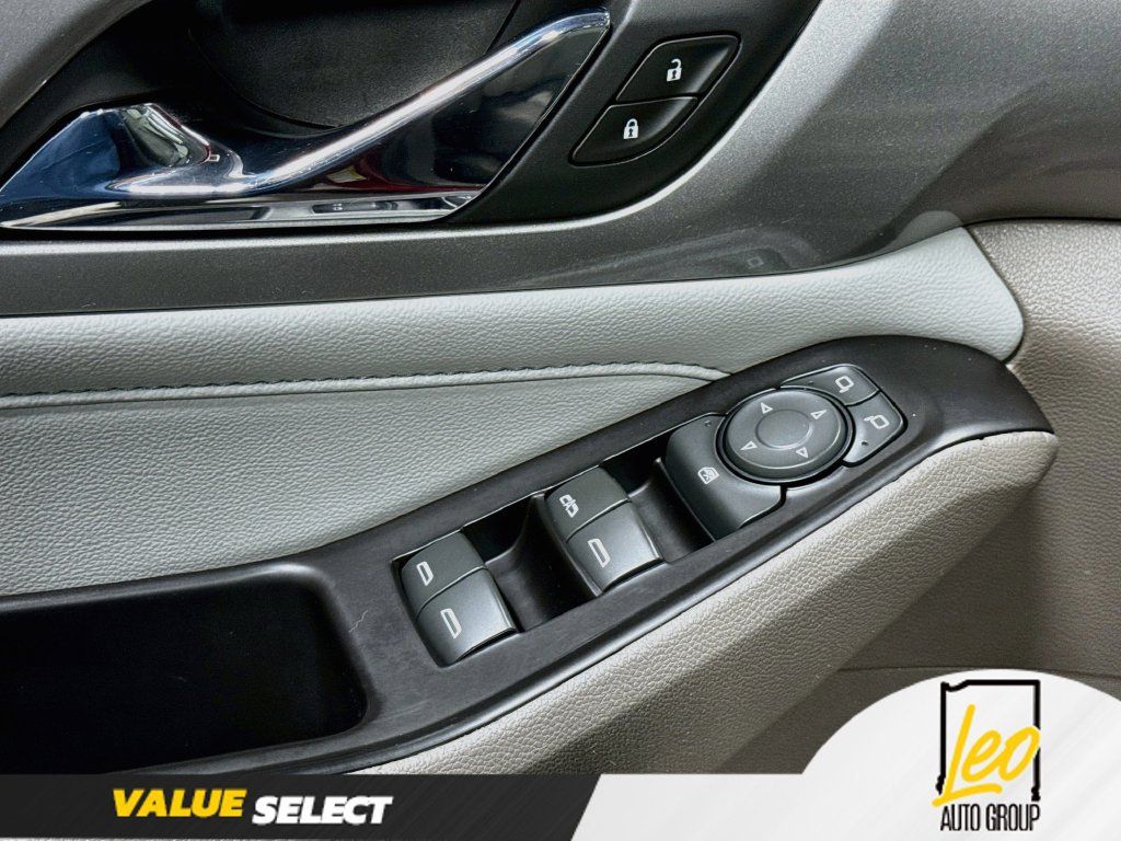Used 2018 Chevrolet Traverse LT AWD/4WD image 20