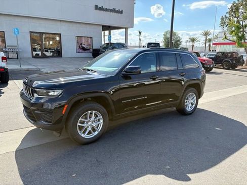 New 2026 Jeep Grand Cherokee 2WD image 1