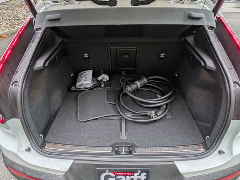 Certified 2023 Volvo C40 P8 Recharge Plus image 29