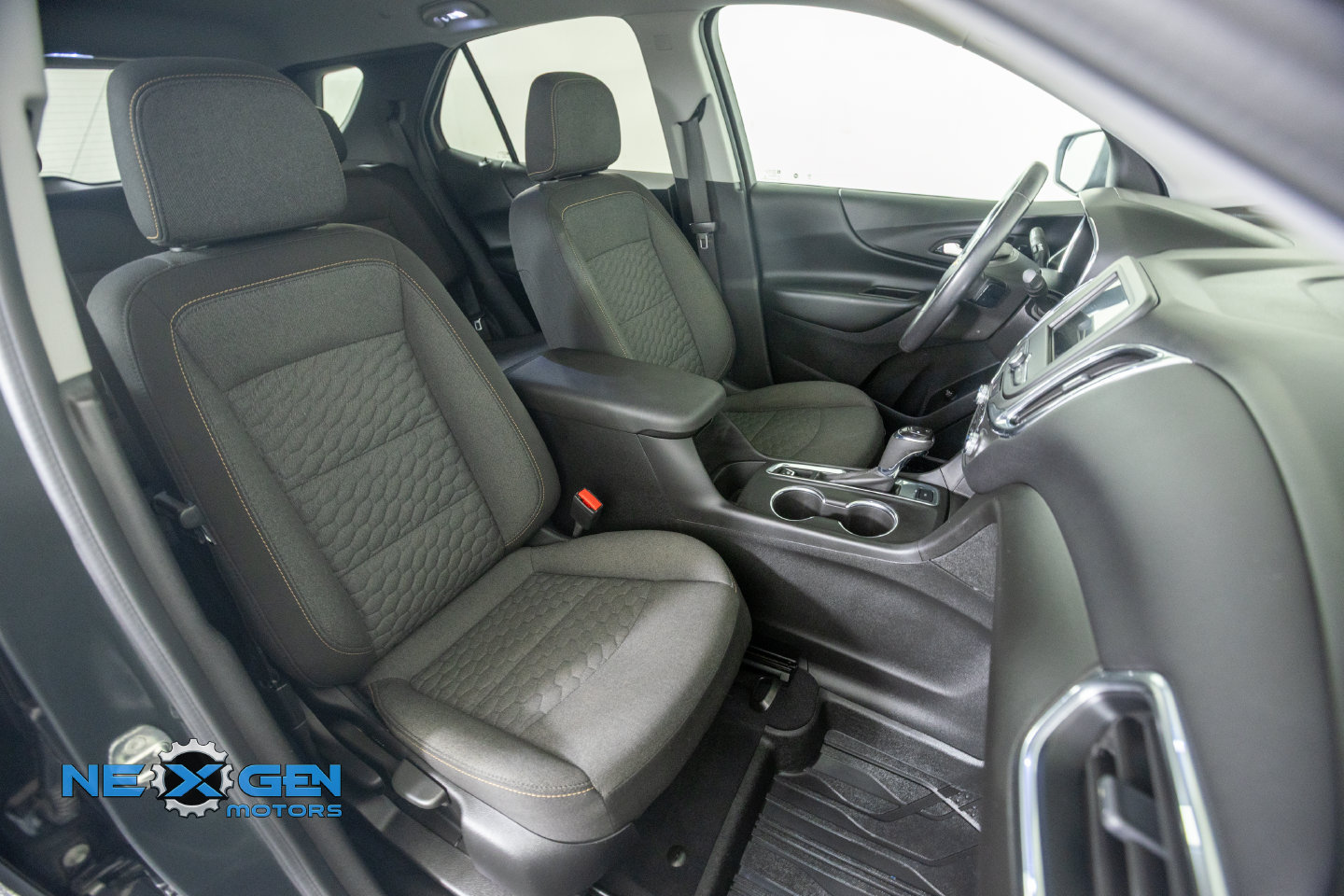 Used 2020 Chevrolet Equinox LT AWD/4WD image 10