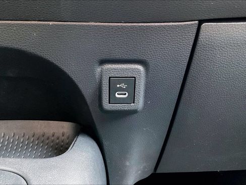Used 2024 Toyota Corolla LE FWD image 31