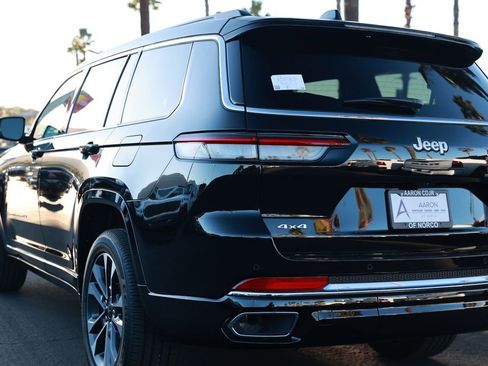 New 2025 Jeep Grand Cherokee L Overland image 8