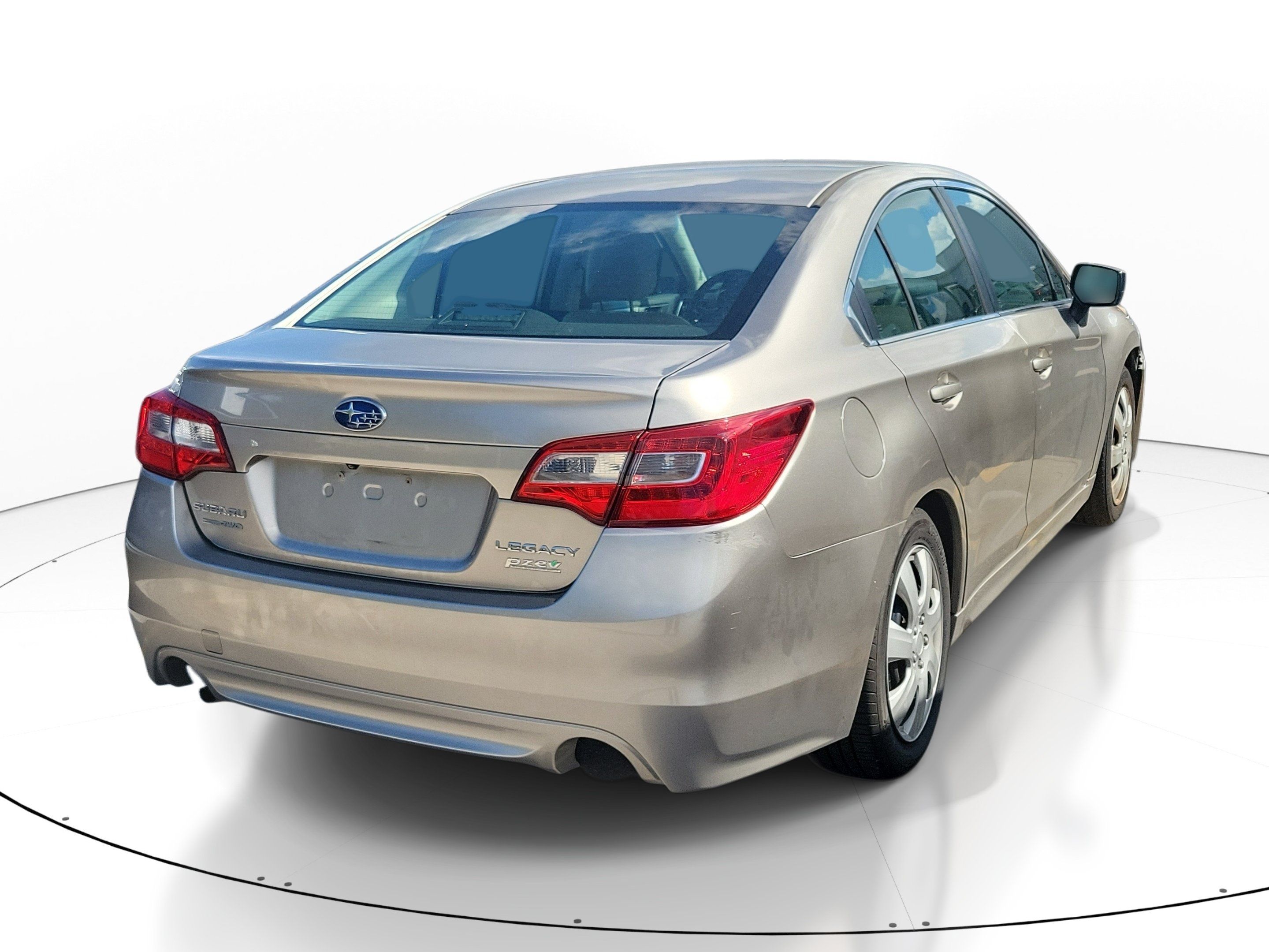 Used 2015 Subaru Legacy 2.5i AWD/4WD image 9
