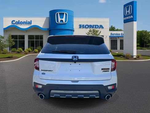 Used 2023 Honda Passport TrailSport image 5